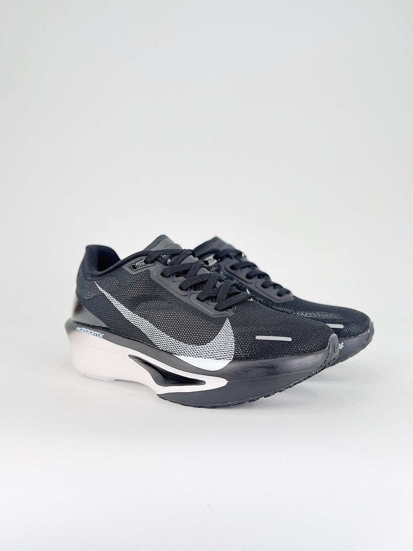 Nike ZoomX Invincible Run Flyknit 6