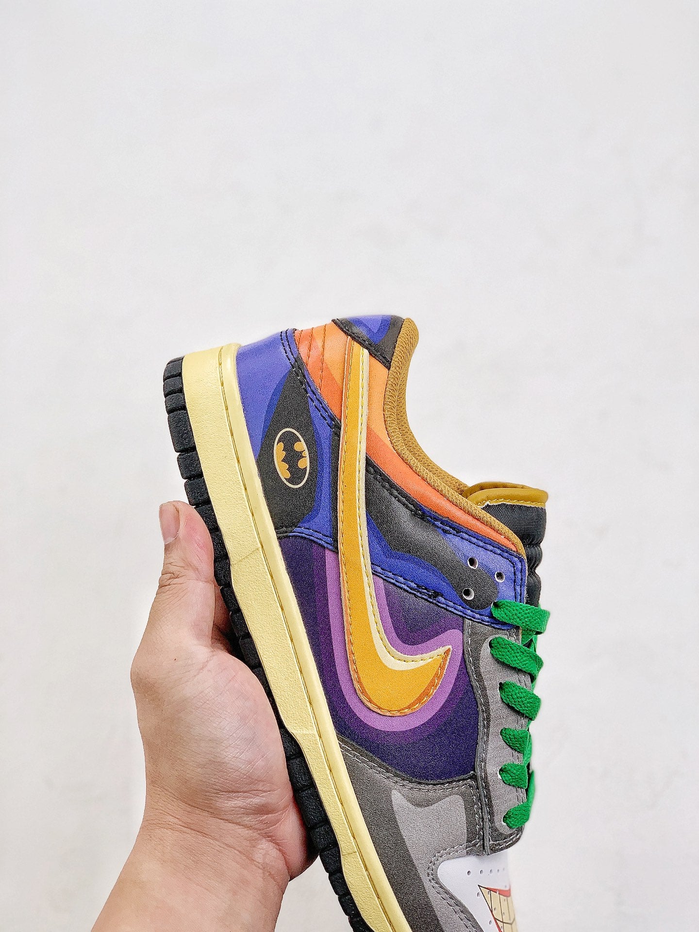 NIKE DUNK SB LOW