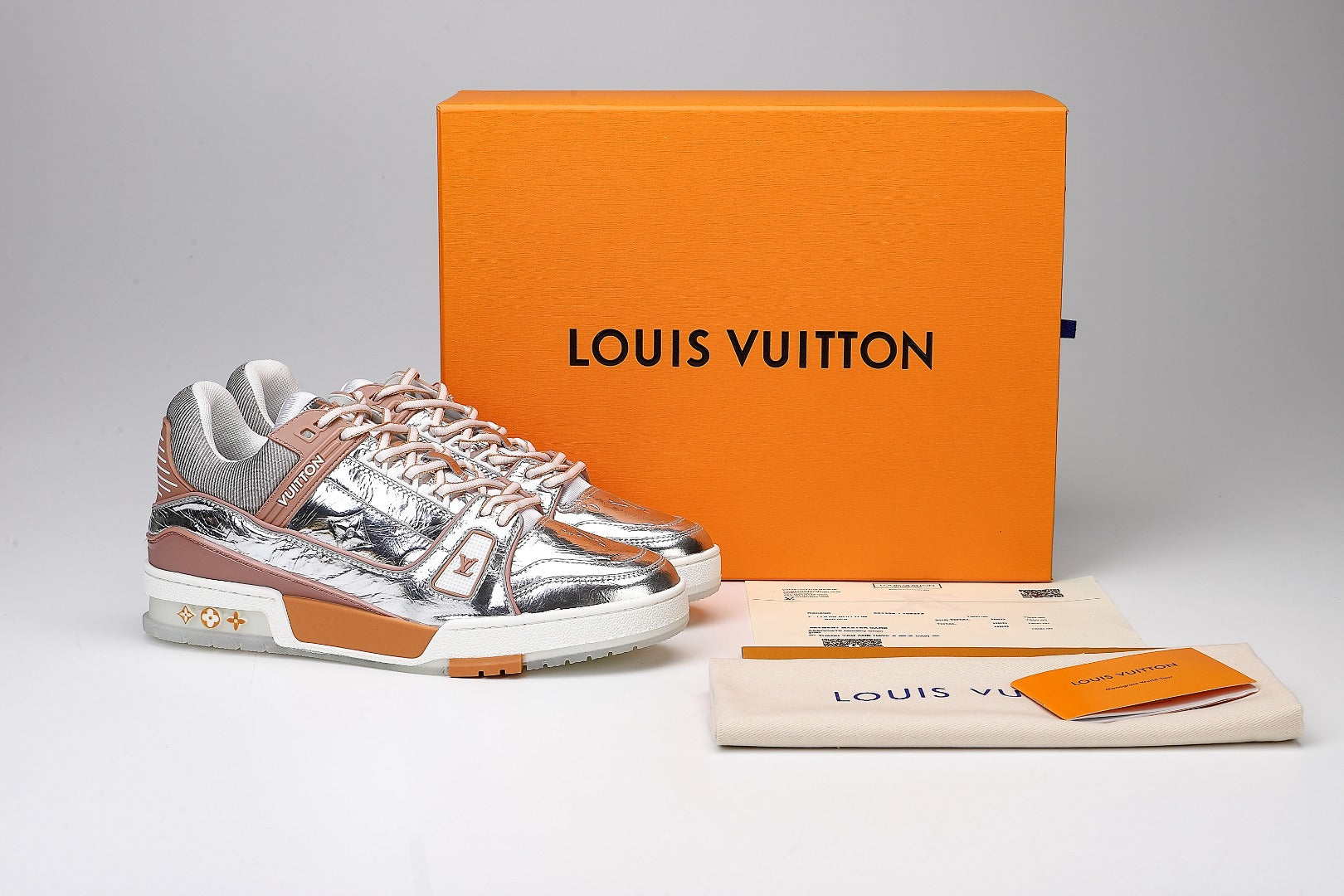 Tênis Louis Vuitton