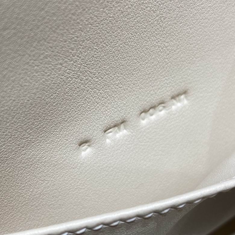 Bolsa Hermès Bolide Branca