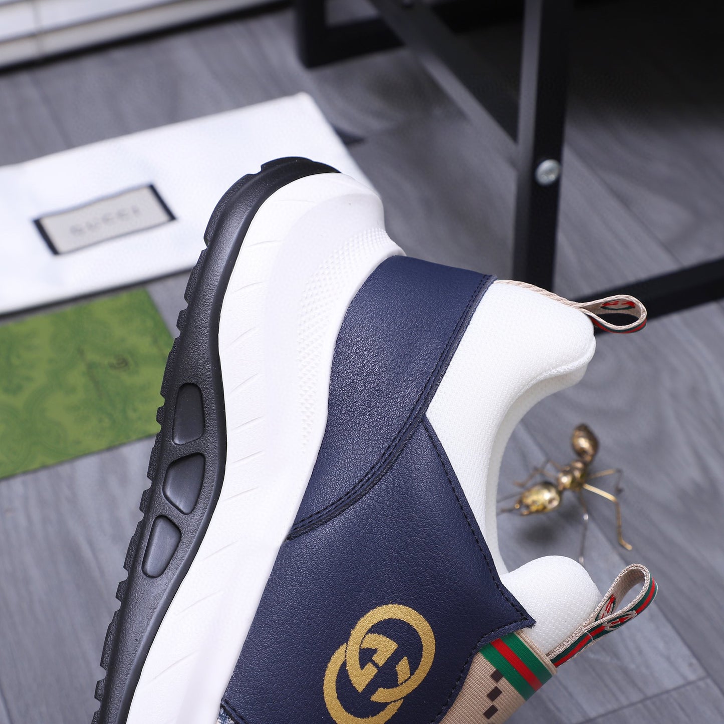 Gucci