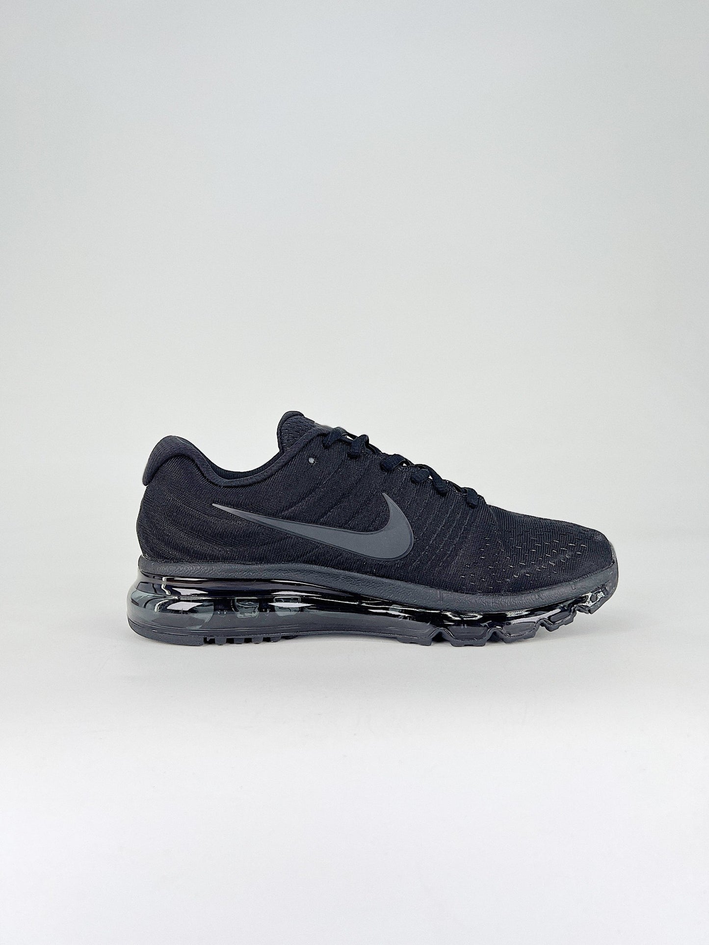 NIKE AIR MAX 2017