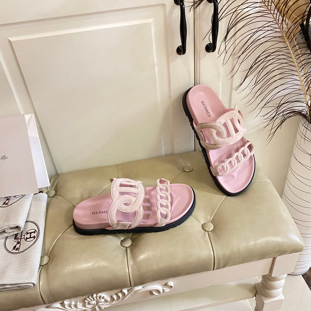 Chinelo Hermes