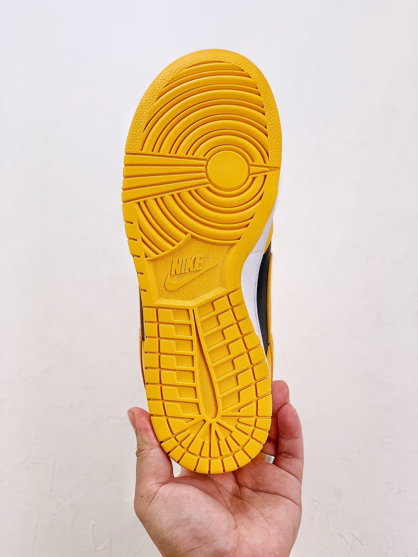 Nike Dunk Low Goldenrod