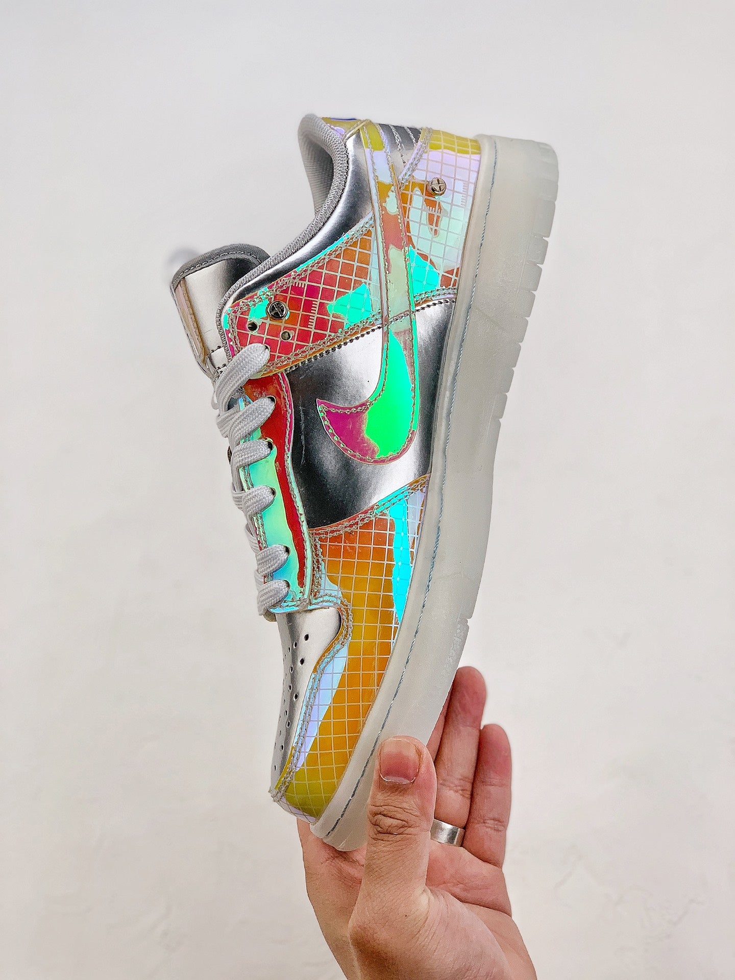 Nike Dunk Low Be True