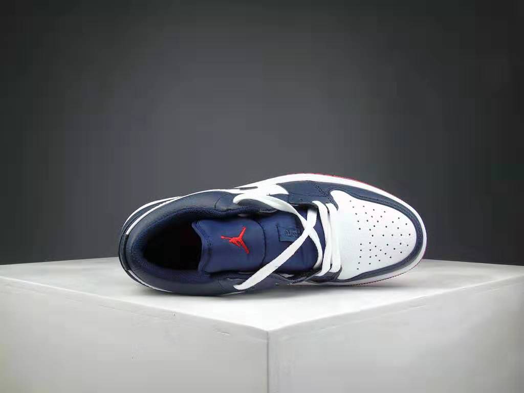 Jordan 1 Low