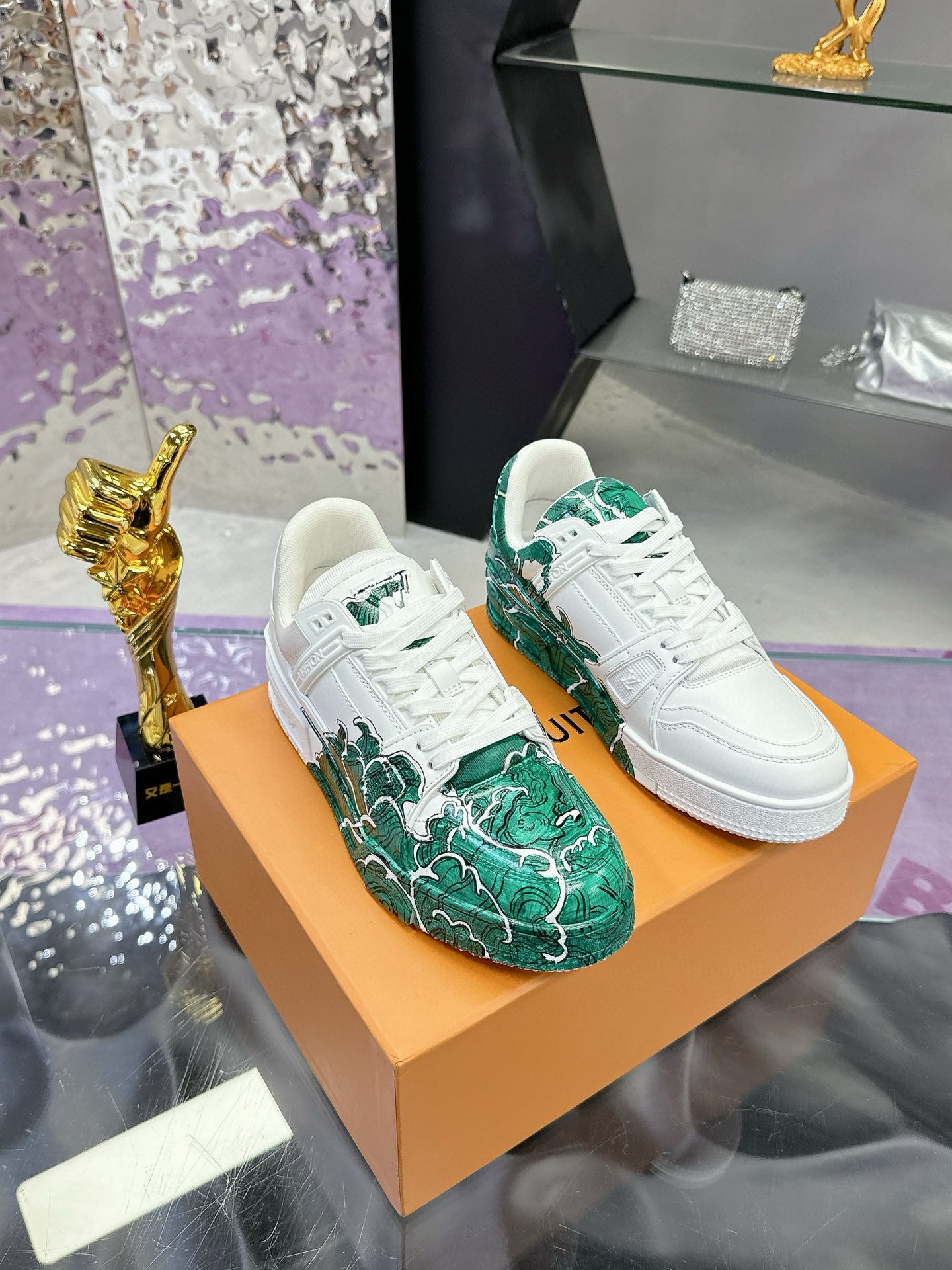 Tênis LV Trainer
