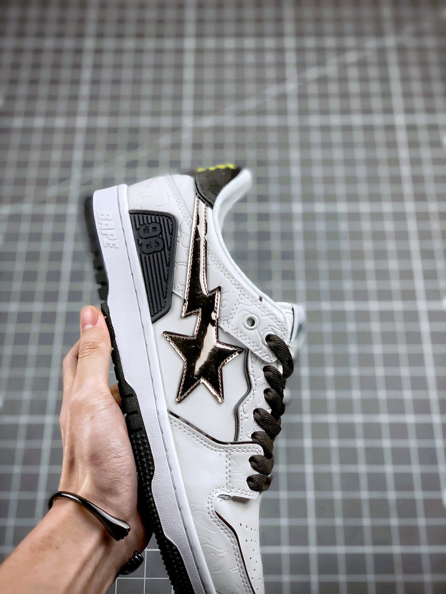 BAPE