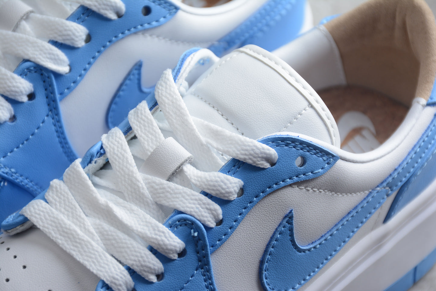 Jordan 1 Low