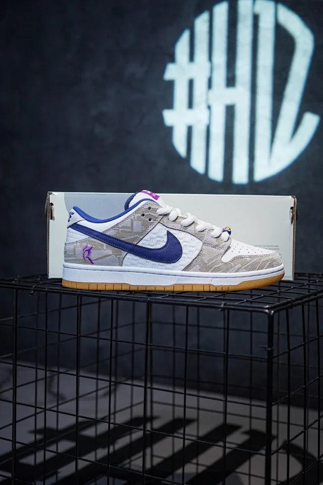 Rayssa Leal x Nike SB Dunk Low Pure Platinum/Deep Royal Blue-Gum For Sale