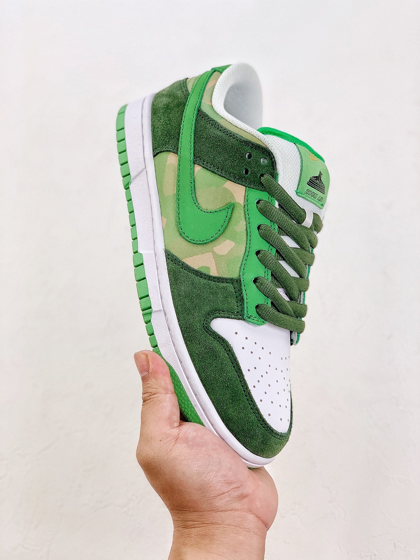 Nike Dunk SD Low