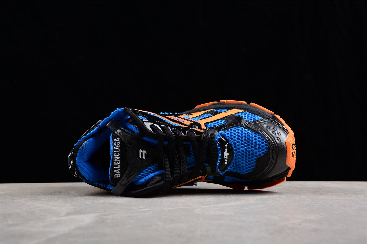 Q58 Balenciaga Runner Kith Four.Colo