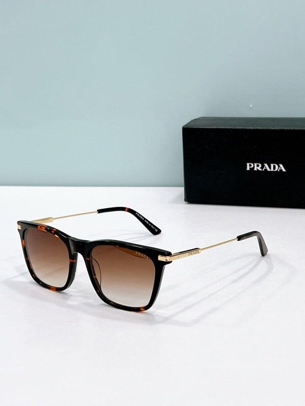 Óculos Prada