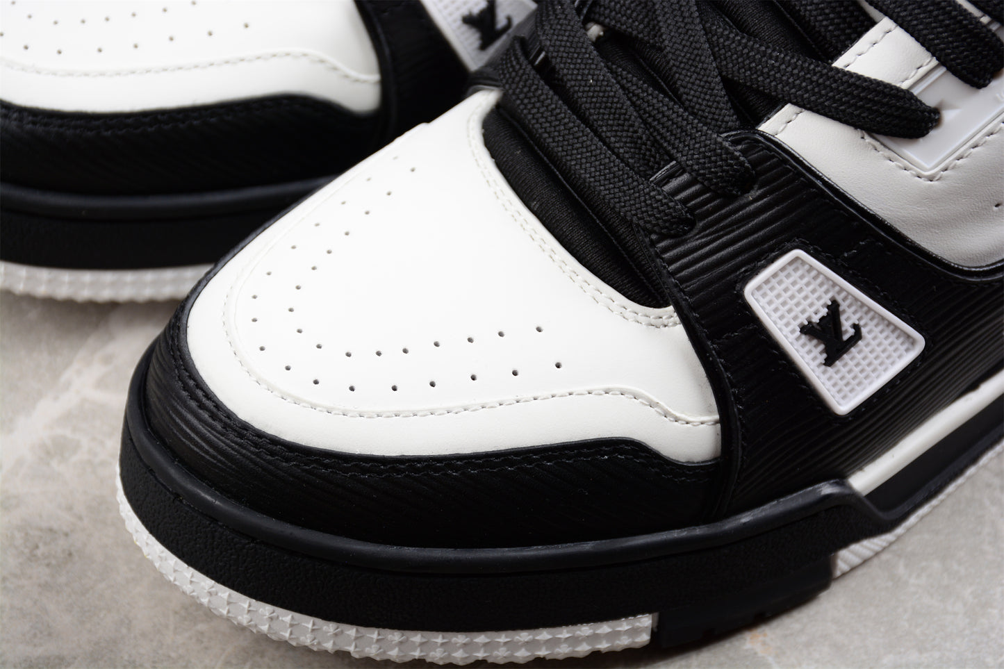 Tênis LV Trainer