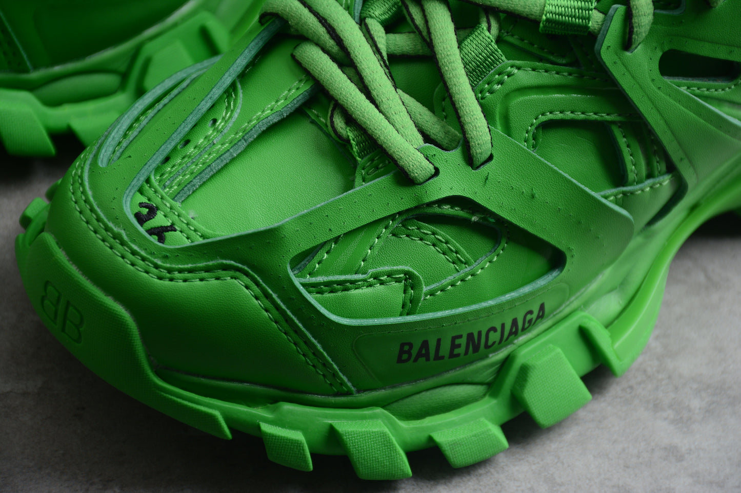 Q48 Balenciaga Track Sneaker