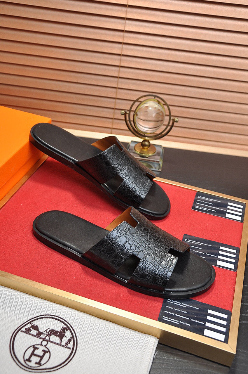 Chinelo Hermes