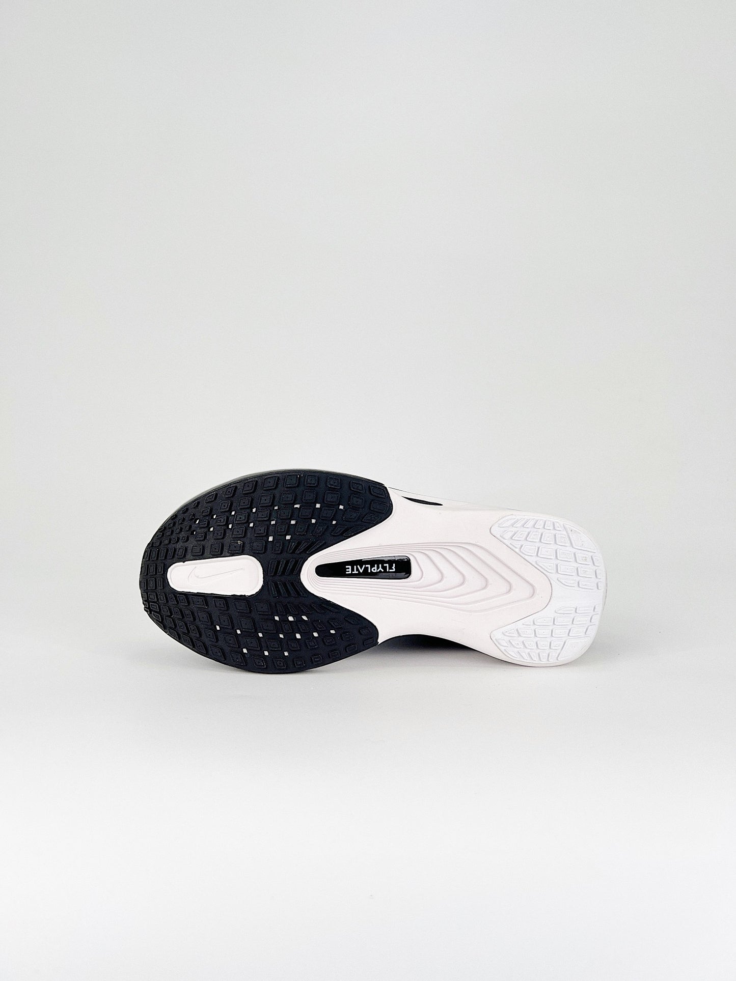 Nike ZoomX Invincible Run Flyknit 6