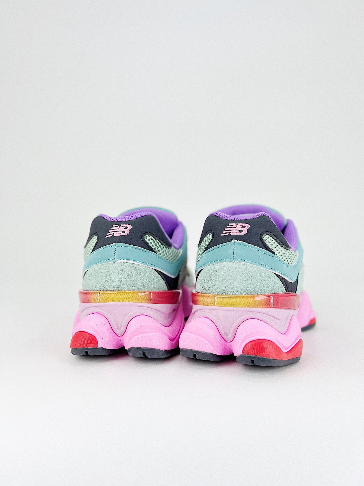 New Balance 9060