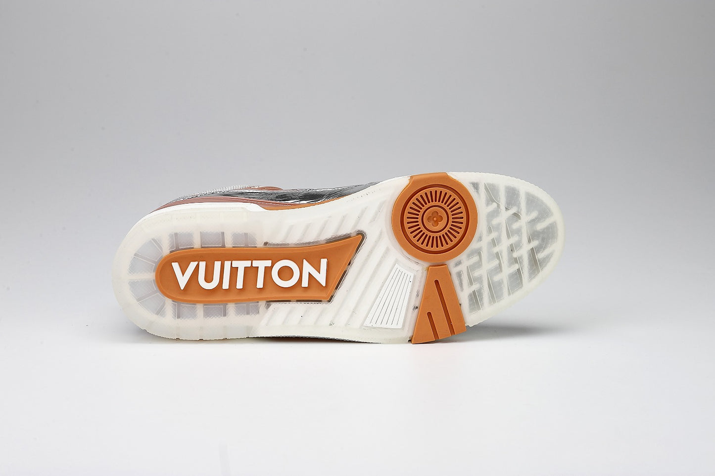 Tênis Louis Vuitton