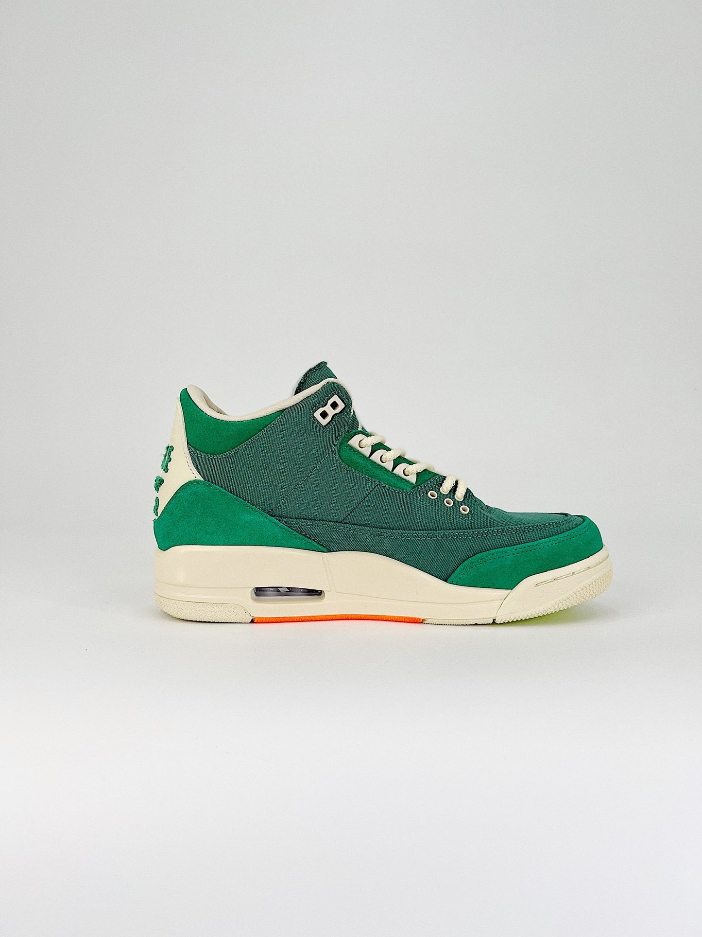 Air Jordan 3 Retro