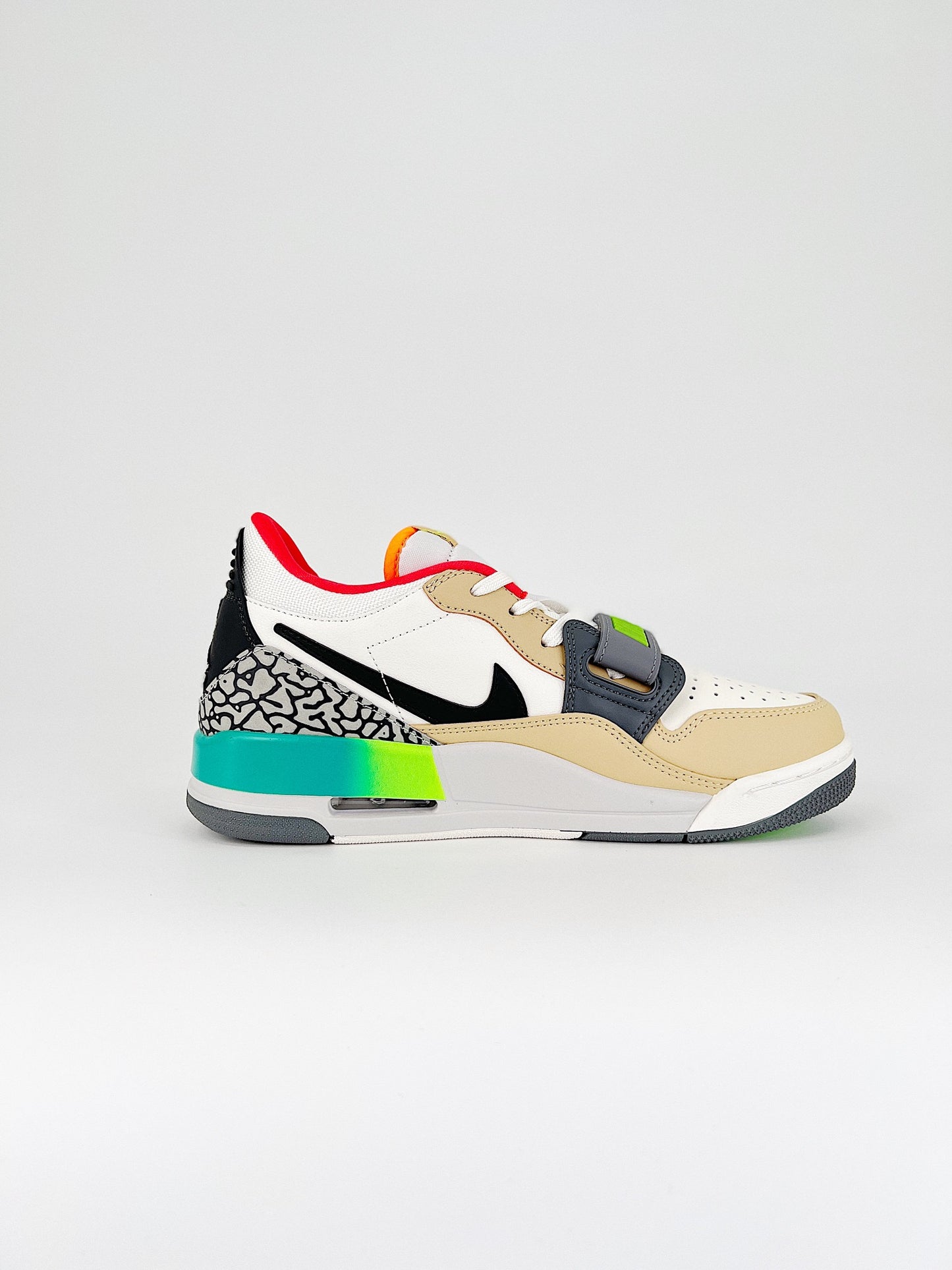 Nike Air Jordan Legacy 312