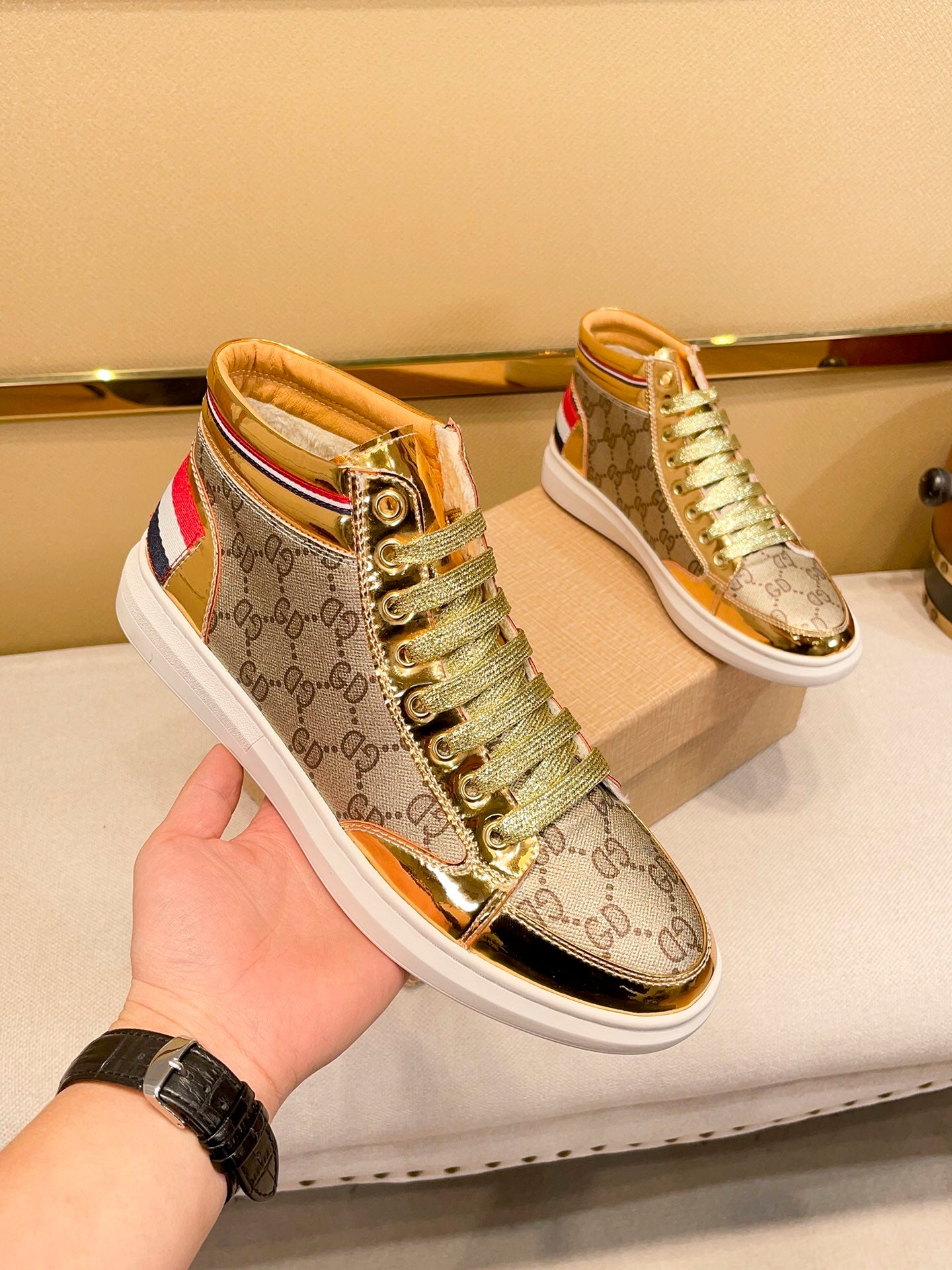 Gucci