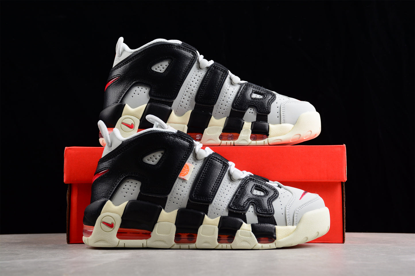 Nike Air More Uptempo 96 QS