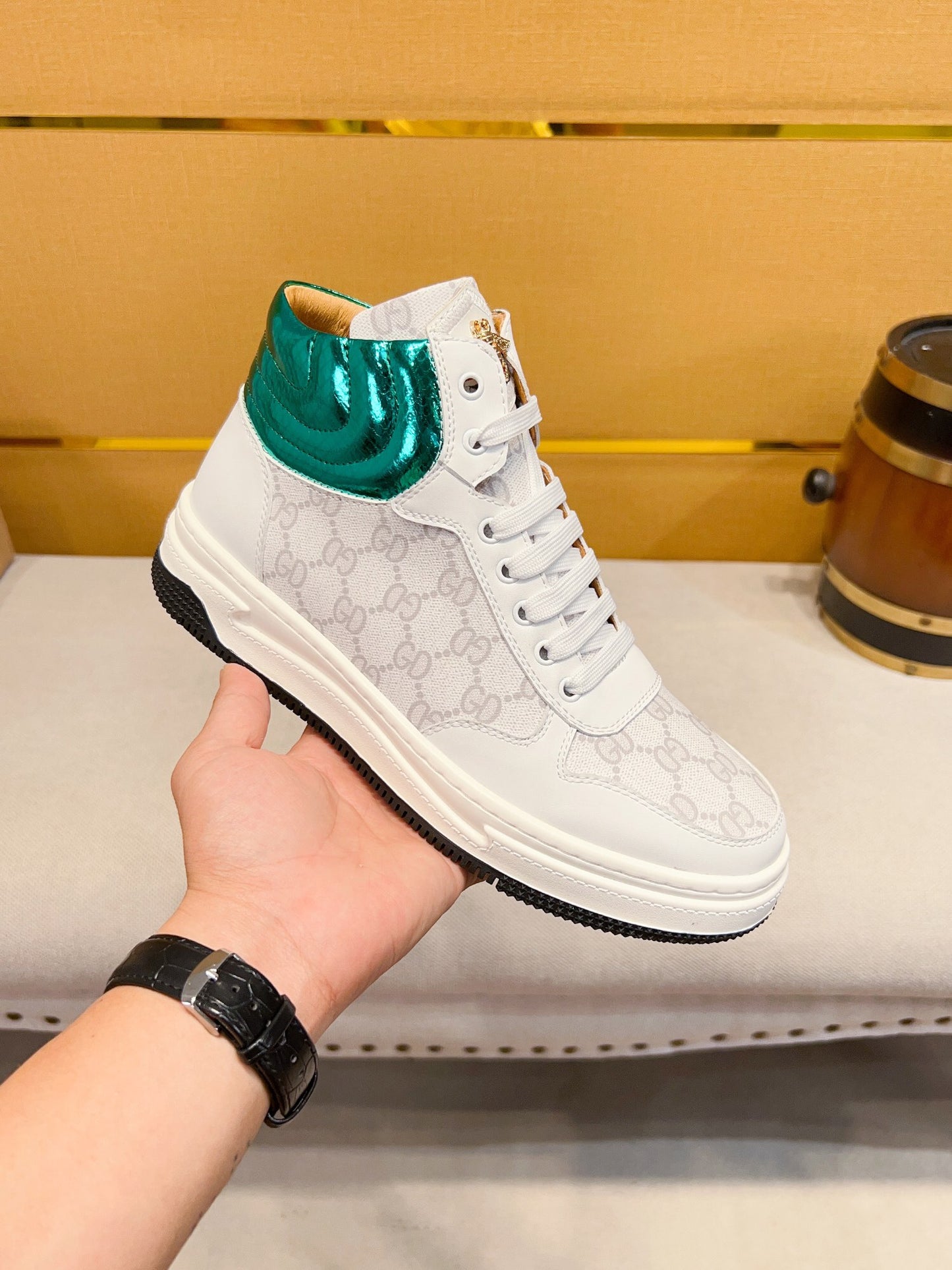 Gucci