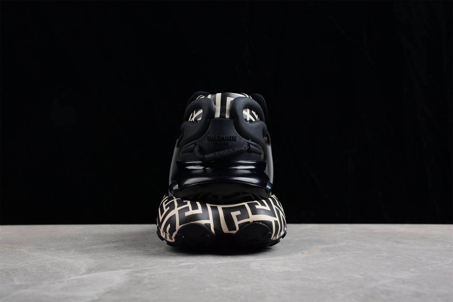 BALMAIN Unicórnio