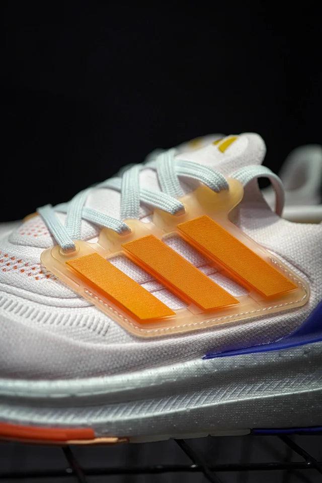 Adidas UItra Boost Light