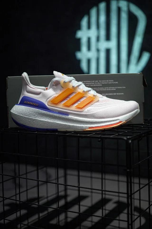 Adidas UItra Boost Light