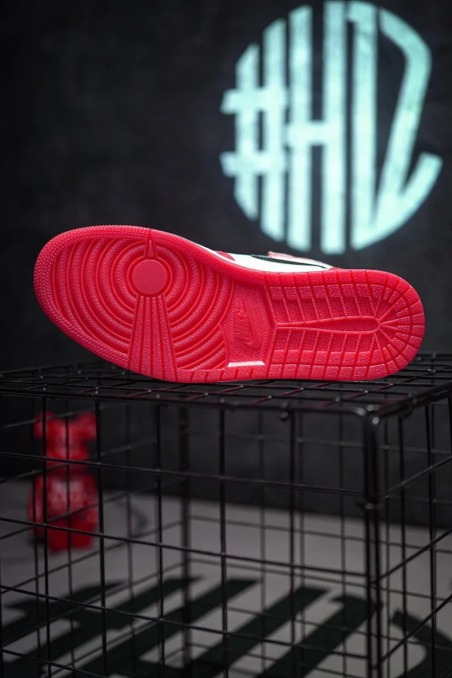 Air Jordan 1 Retro High OG Próximo Capítulo Homem-Aranha