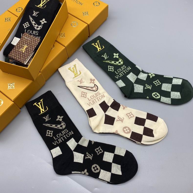 Meias Louis Vuitton cano alto