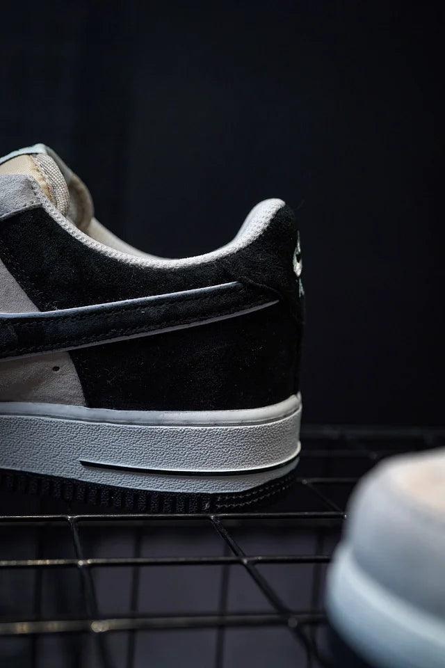 Nike Air Force 1 Low Grey & Camurça Preta