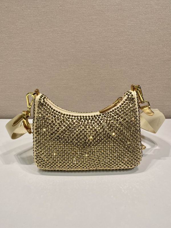 Bolsa Prada Dourado