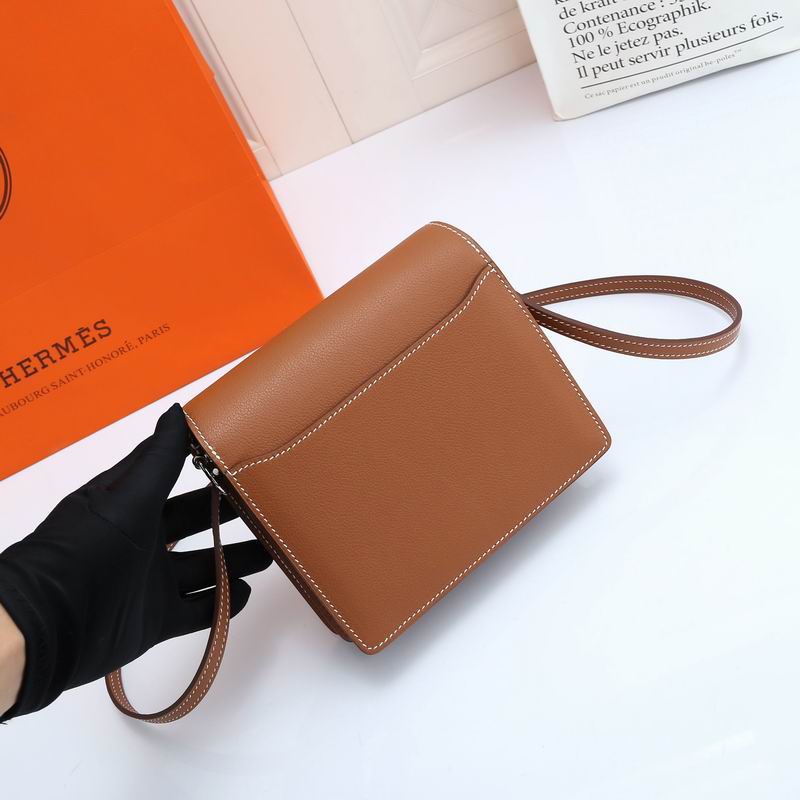 Bolsa Hermès Roulis Evercolor Marrom