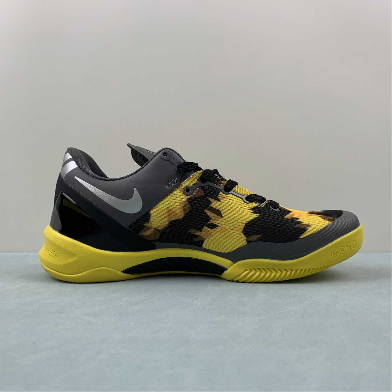Nike Kobe 6 Protro
