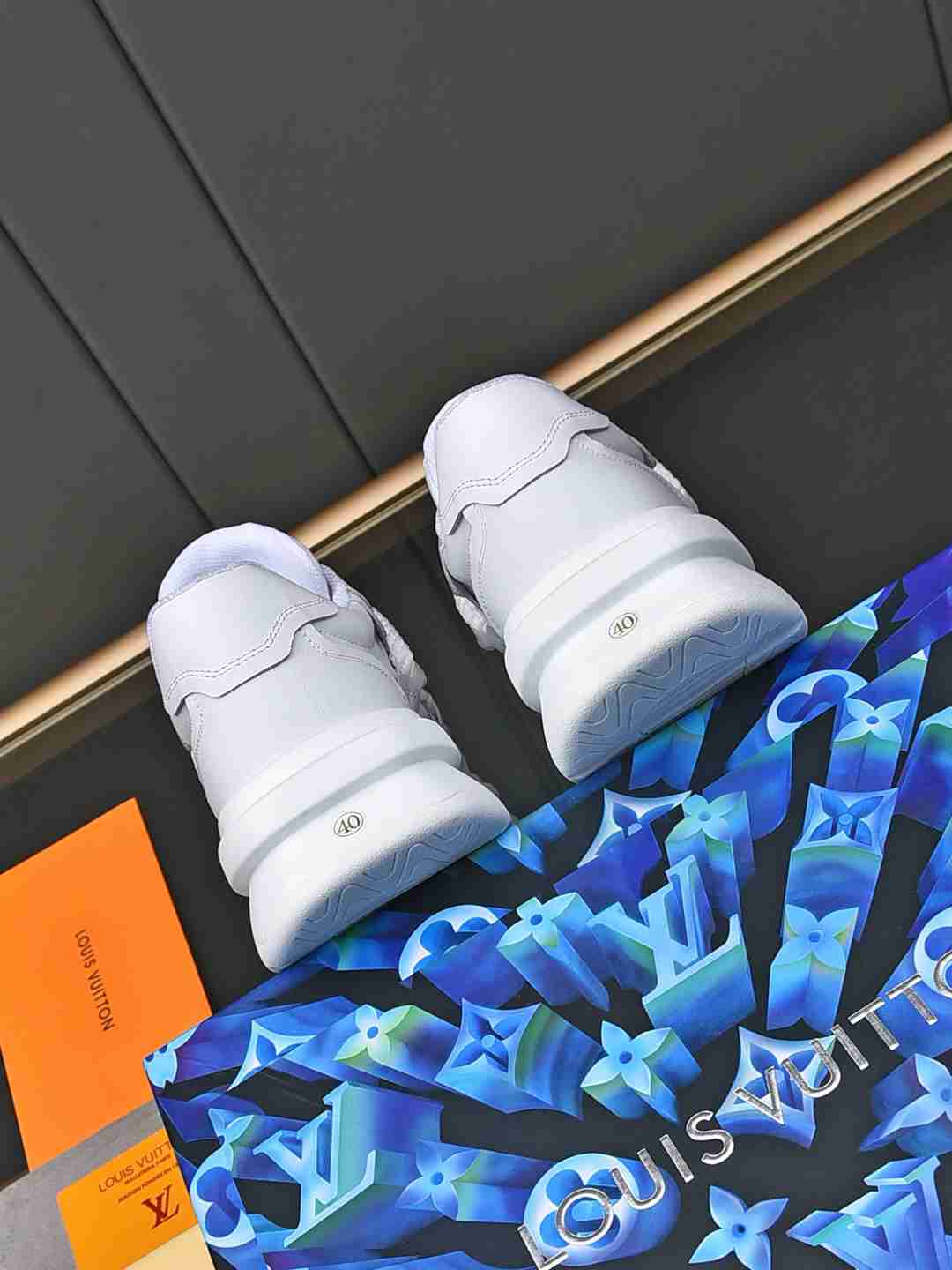 Tênis Louis Vuitton