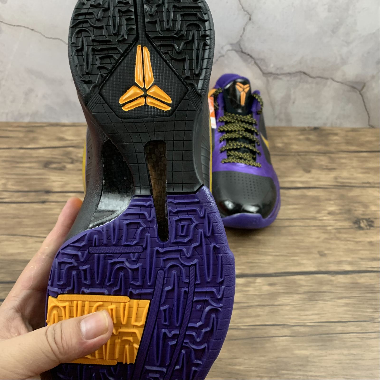 Nike Kobe 5 X