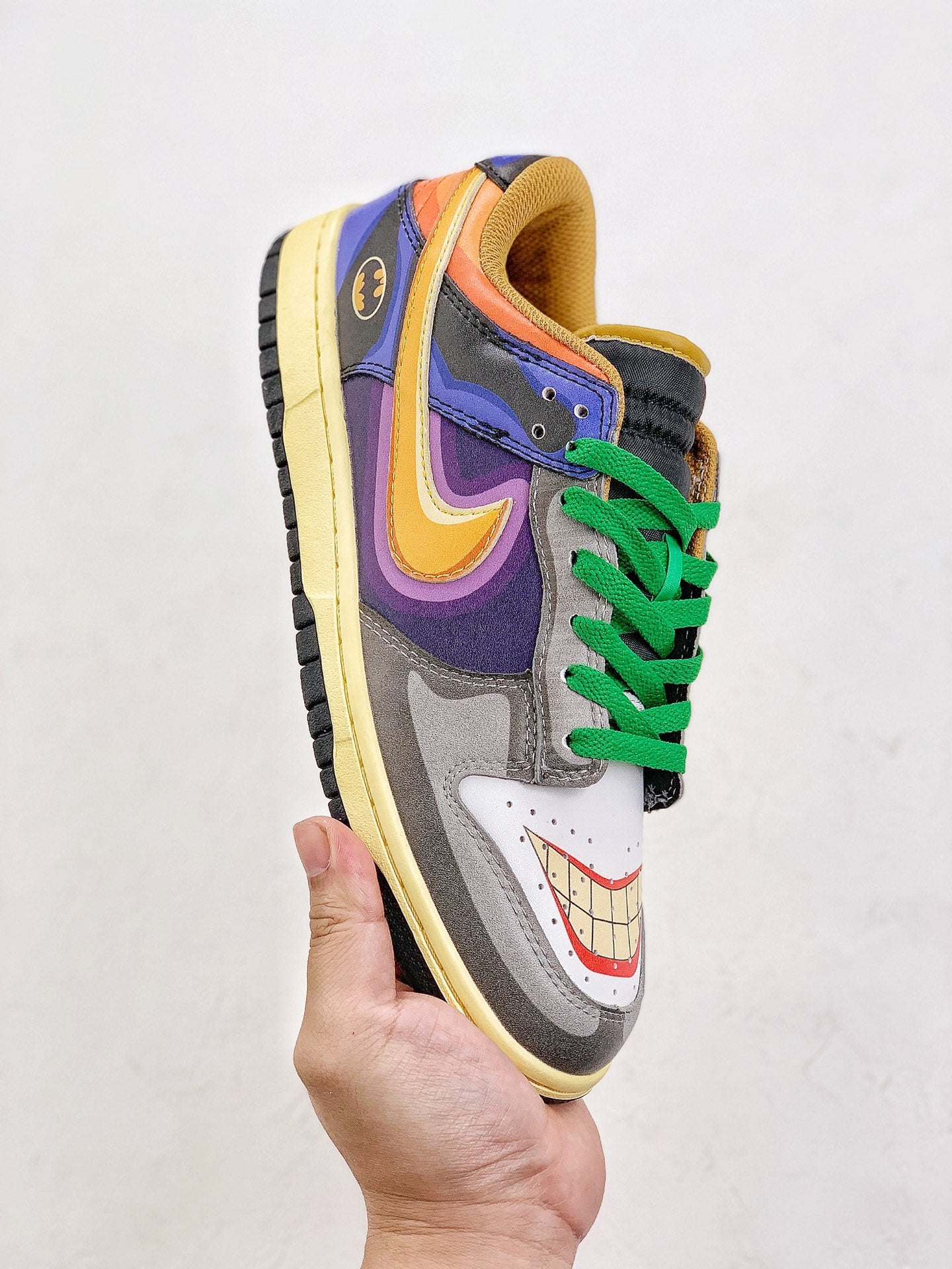 NIKE DUNK SB LOW