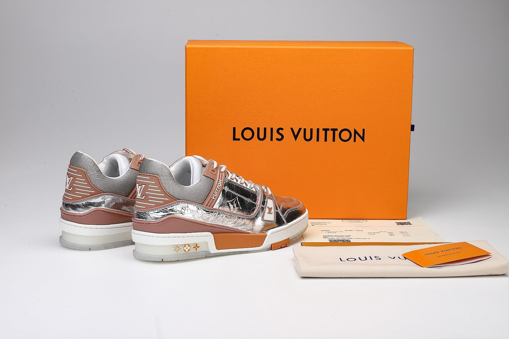 Tênis Louis Vuitton