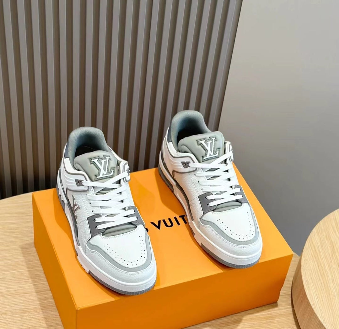 Tênis LV Trainer Cinza