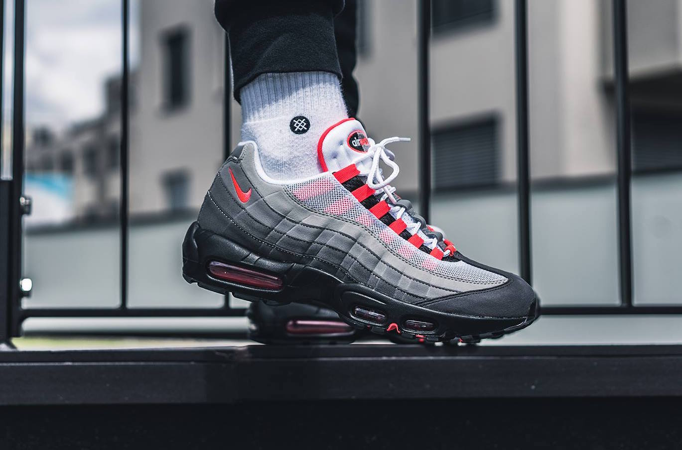 Nike Air Max 95 OG "Solar Red"