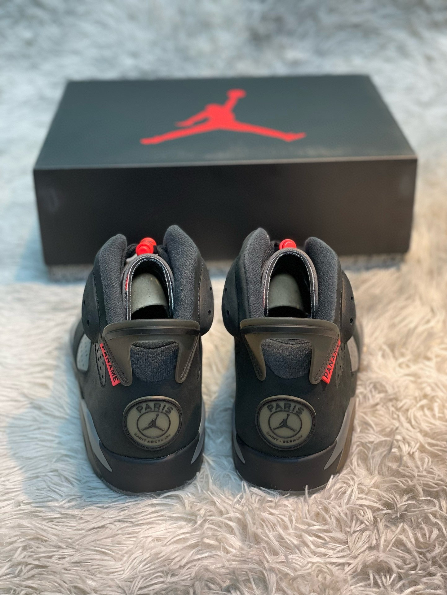 Jordan 6 Retro