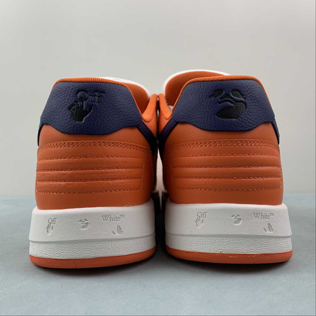 Off-White c/o Virgil Abloh