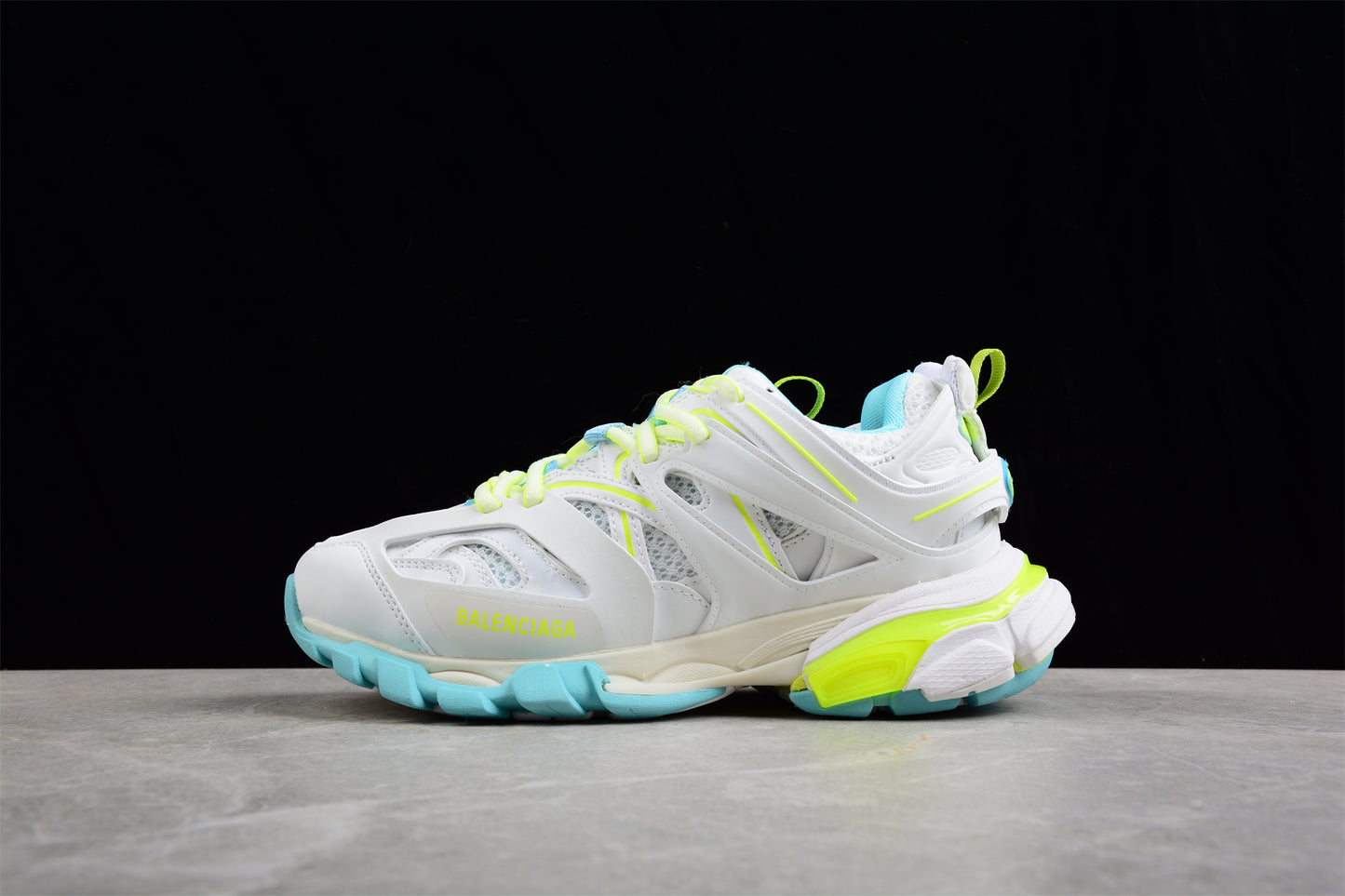 Q48 Balenciaga Track Sneaker
