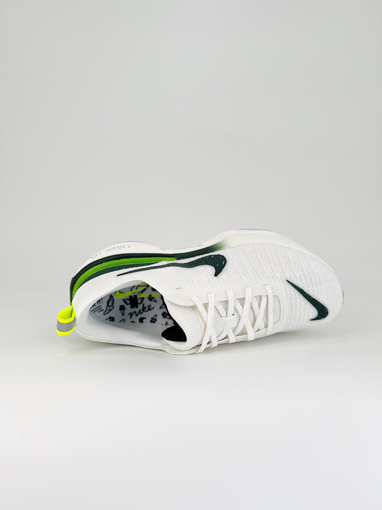 Nike ZoomX Invincible