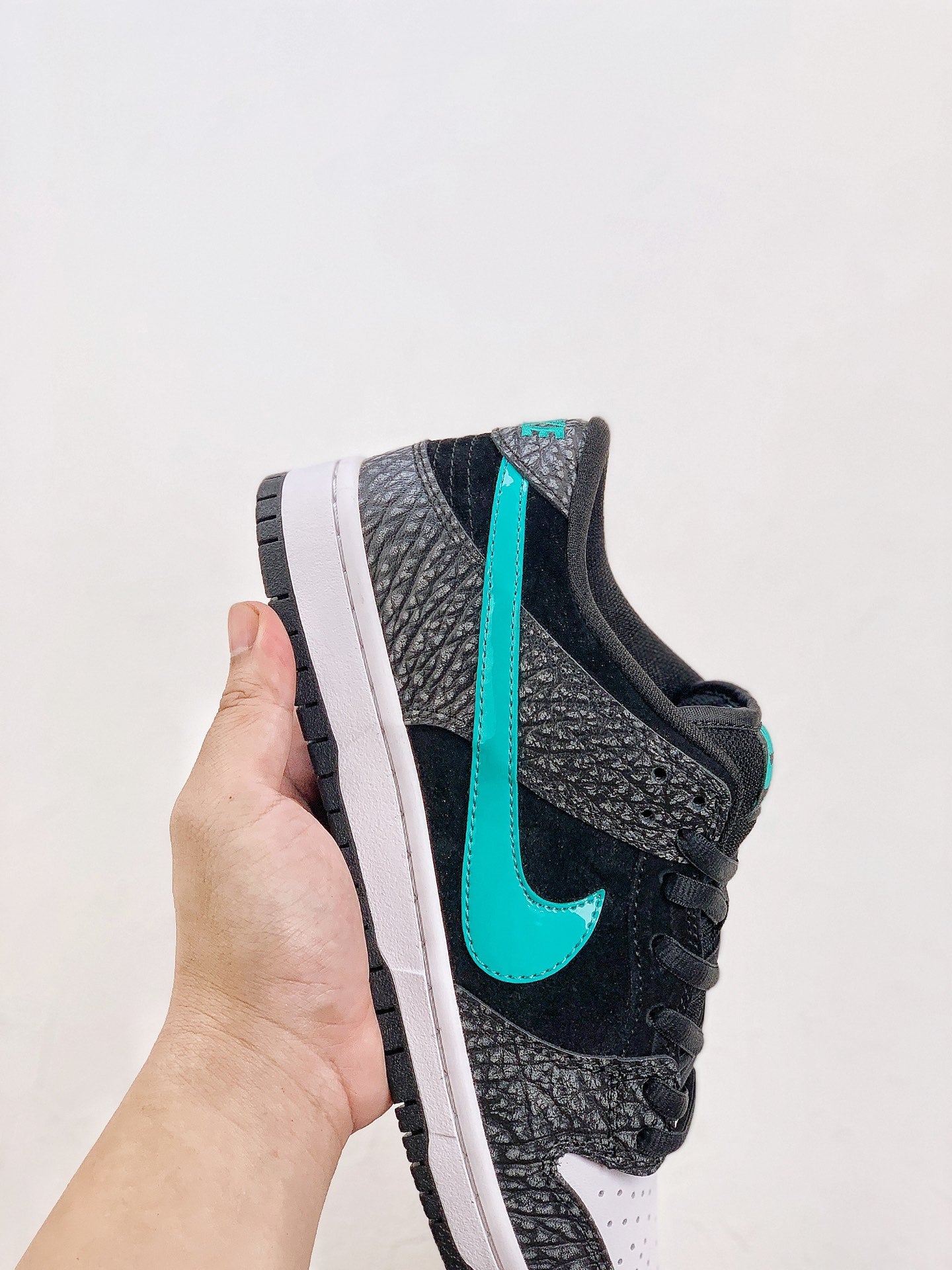 Nike SB Dunk Low PRO Clear Jade