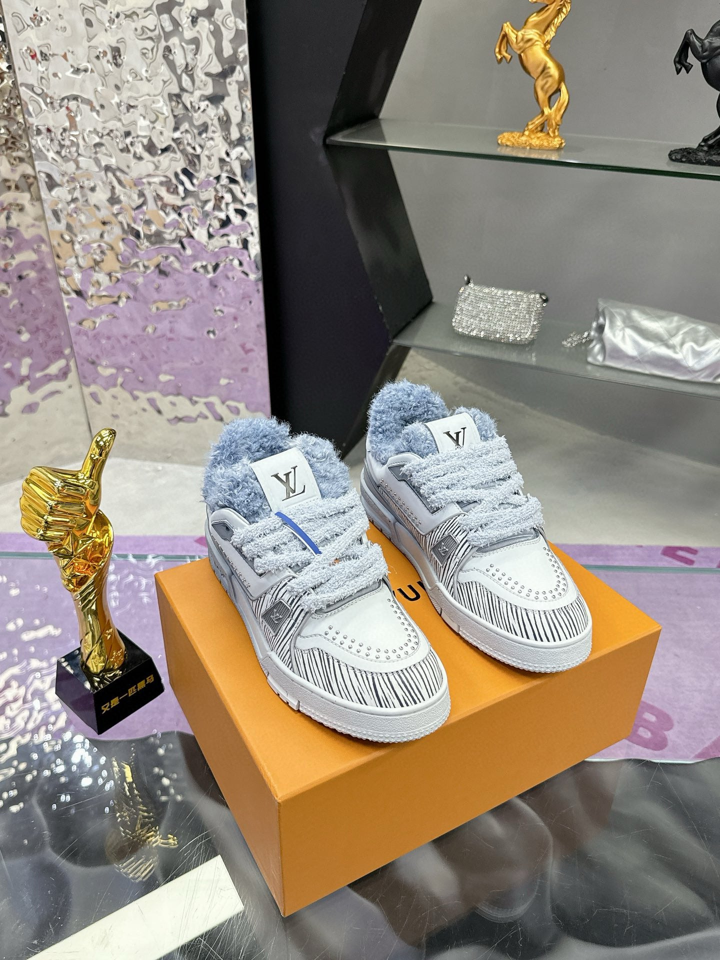 Tênis LV Trainer