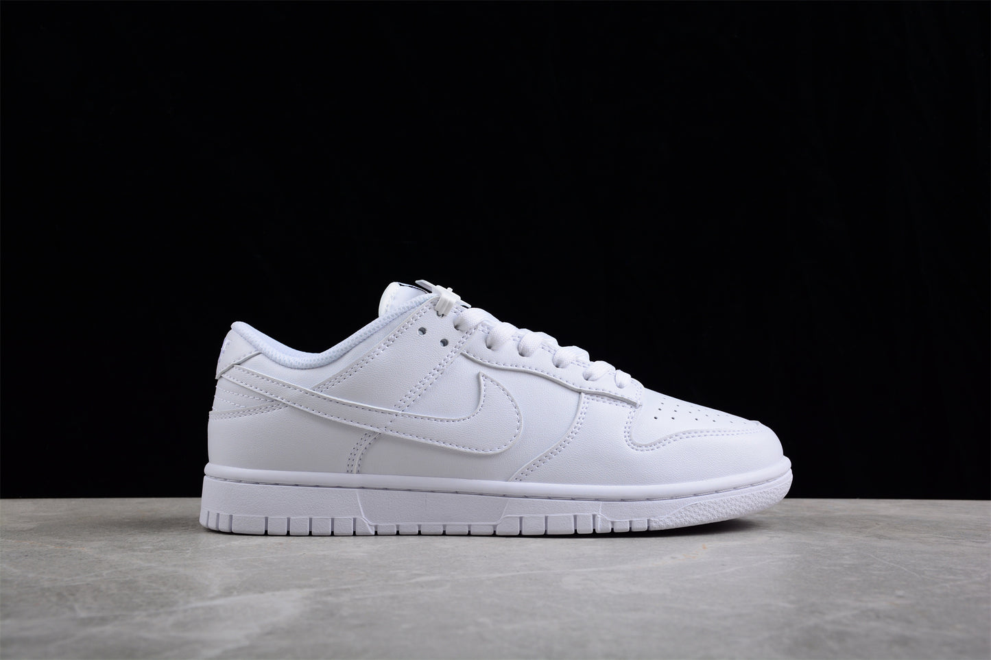 Nike Dunk Low "Triple White"